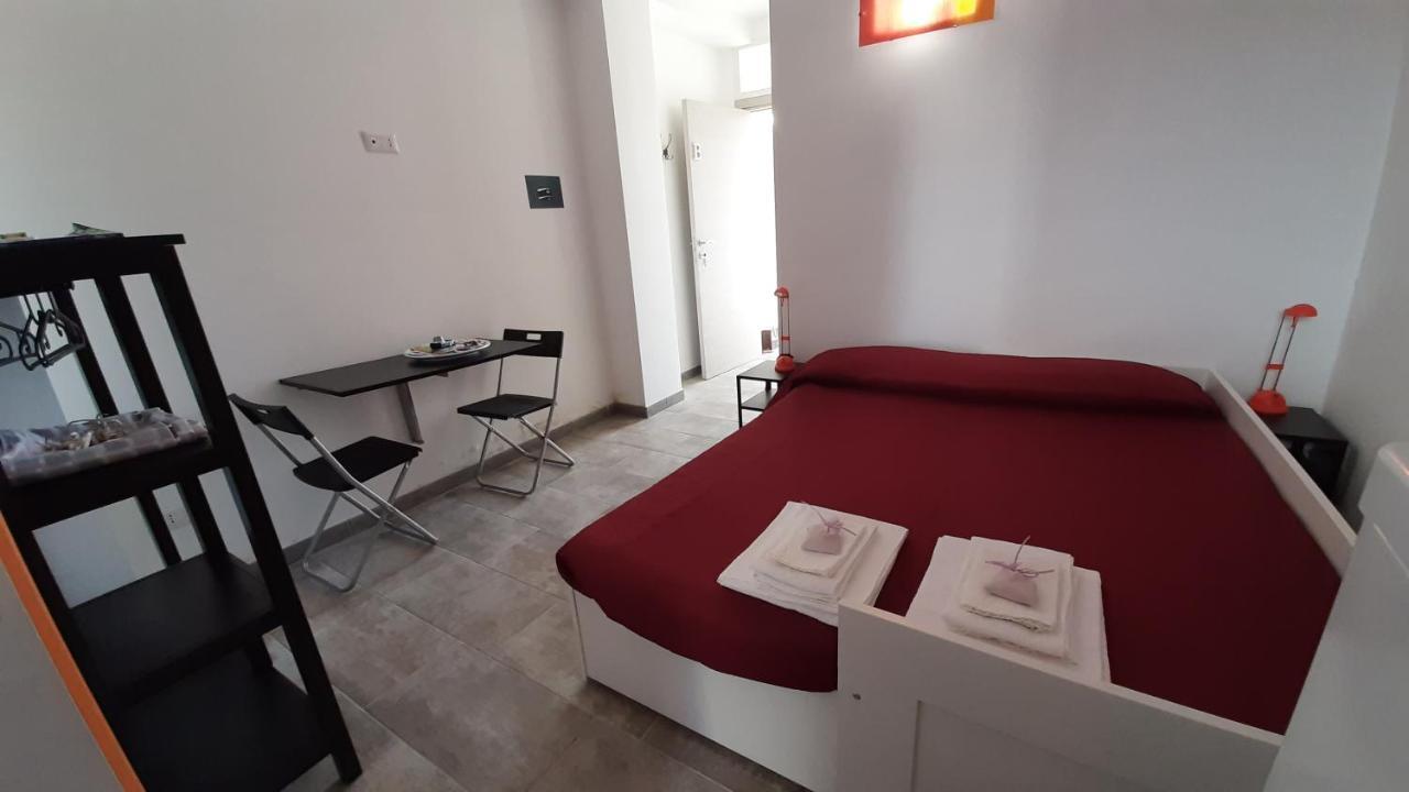 Regina Isabella Rooms 산포카 외부 사진